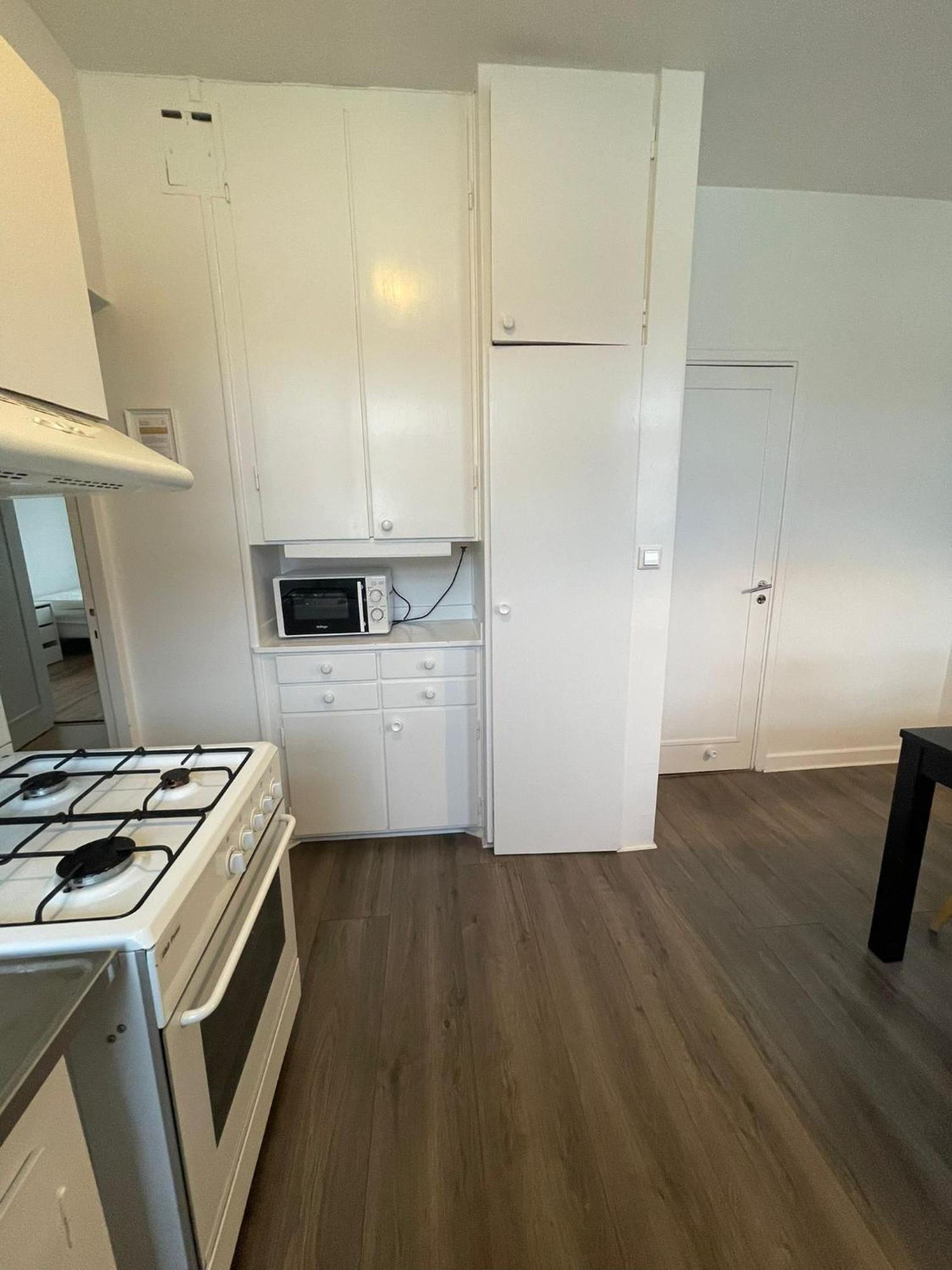 Flatin Erbjuder Laegenheter I Soedra Stockholm Apartamento Exterior foto