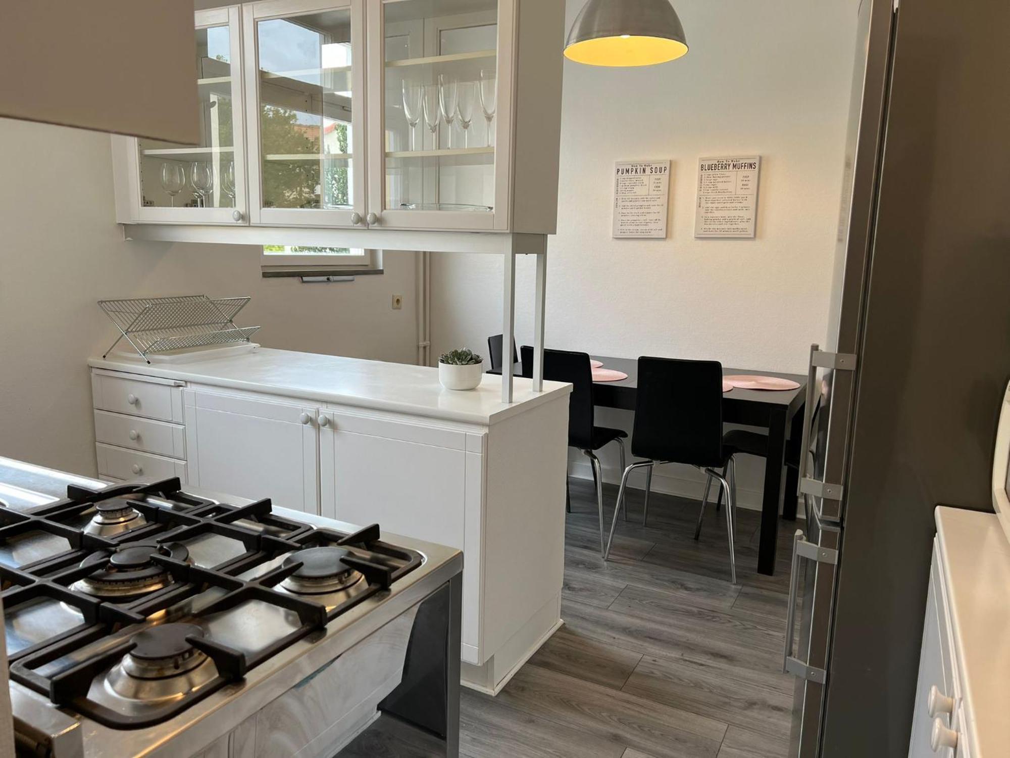 Flatin Erbjuder Laegenheter I Soedra Stockholm Apartamento Exterior foto